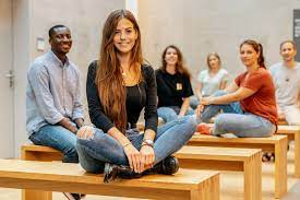 Herzlich willkommen zum wintersemester 2020/21. Trotz Corona Die Zahl Der Erstsemester Bleibt Stabil Universitat Erfurt