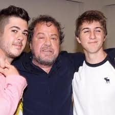 Lifestyle, videos and celebrity news! Eidhseis Me 8ema Giannhs Parios
