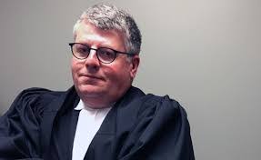 Nicole Botti's Instagram, Twitter & Facebook