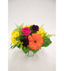 Celebrate special occasions like valentines day, graduation, wedding, or anniversary with a bouquet or basket of blooms and let the language of flowers communicate your message of love. Flower Mill Happy Days Sioux Falls Sd Florist