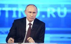 «нужно двигаться дальше, не посыпая голову пеплом», — владимир путин о результатах сборных россии по футболу и. Pryamaya Liniya Putina Sostoitsya 14 Aprelya Novosti Tv Centr