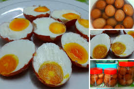 Asal merebus telur akan merusak sumber protein yang lezat ini. Cara Cara Buat Telur Masin Homemade Guna Telur Ayam Biasa Memang Menjadi