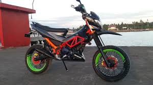 Modifikasi motor trail satria 2t. Biaya Modifikasi Satria 2 Tak Menjadi Supermoto