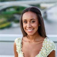 Olivia Everett's Instagram, Twitter & Facebook