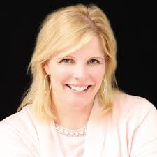 Diane Lanni's Instagram, Twitter & Facebook