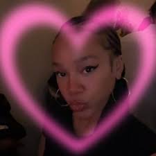 Texting a woman first everyday feels like you begging to give somebody your  money they ain't help you get