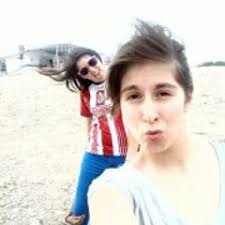 Stream Daniela Valles music