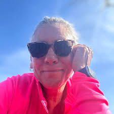 First Lady Melania Trump does the “Trump dance” alongside President Donald  J. Trump after the Fourth of July fireworks display in Washington, D.C.