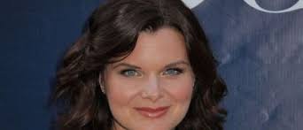 Pictures of Heather Tom, Picture #332010