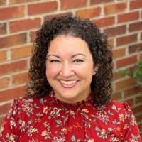 Kristin Paris's Instagram, Twitter & Facebook