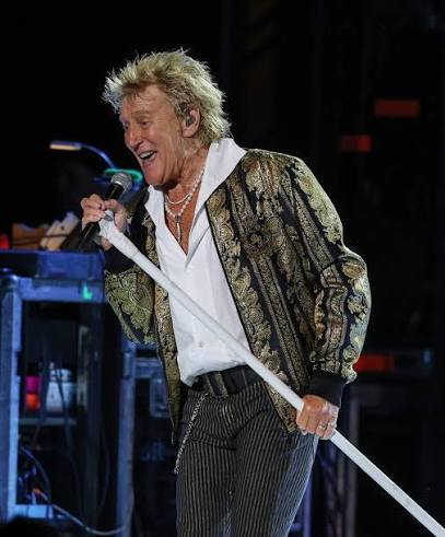 Sir Rod Stewart and Richard Marx performed at Northwell Jones Beach Theatre Rod  Stewart "One Last Time" Tour. The last three photos are from when I  photographed Rod the first time he