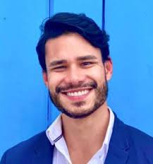 Pós-Graduação em Estudos de Política e Estratégia