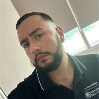 Eric Alba's Instagram, Twitter & Facebook