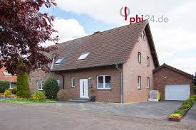Haus kaufen oder verkaufen , finden sie ihr einfamilienhaus, reihenhaus unter 10.260 häusern auf willhaben. Phi Aachen Gepflegtes 5 Zimmer Familiendomizil Mit Garten In Ruhiger Spielstrasse In Baesweiler Immobilienmakler Aachen Immobilien Kaufen Haus Verkaufen