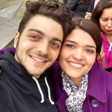 Pause and summarized life event.