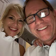 💥GIVEAWAY💥 🎉🍰 March Lucky Charm GIVEAWAY: Win a Caramel Cake! 🍰🍀  Hello March! 🌸 Are you feeling lucky? We sure are, and we're spreading the  joy with a Caramel Cake giveaway! 🎊✨