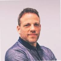 4 "Christian Bethmann" profiles