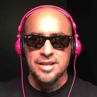 Shawn Buss's Instagram, Twitter & Facebook