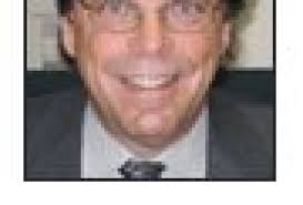 Teacher Panel Calls for Overhaul of Pay