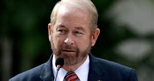 Ron Johnson has had a front-row seat to El Salvador's remarkable  transformation