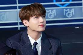 Pin By Pinkdaisy On Jungkook Jungkook Brown Hair Korean Dancer Jungkook