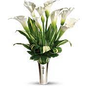 The type of funeral flowers is not a noticeable factor for the chinese funeral and you can easily make the choice of any type of flowers which you think that are *source: Funeral Customs For Different Religions And Cultures Teleflora