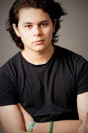 Stuart Brill's Instagram, Twitter & Facebook