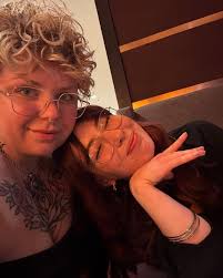 I've been so excited for this trip! To show my team at @plushsalon.cape  what a fun & wild time a hair show is, what work hard play hard looks like  and to