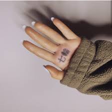 Pin On Ariana Grande