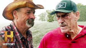 Swamp People': Troy Landry & Pickle Get Huge Surprise, Plus More Season 16  Drama