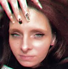 What are some short nail inspiration ideas?