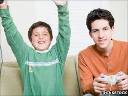 Riesenauswahl an produkten rund ums baby. Should A Teenager Be Left To Babysit A Toddler Bbc News