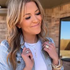 Exclusive vintage jewelry