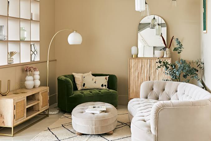 How to make a small living room look bigger