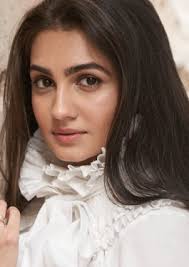 Vedika Pinto Biography, Age, Movies, Family, Photos, Latest News