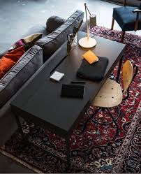 Regardsetmaisons Comment Amenager Un Coin Bureau Dans Son Salon Appartement Salon Salon Coin Coin Bureau