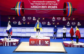 She made this after missing it on her second attempt—and it was a do or die situation! 2021 European Weightlifting Championships 2021