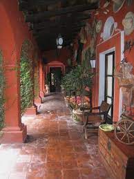 Real estate agents in morelia, michoacan, mexico. Decorating In Old Spanish Colonial Style Spanish Colonial Decor Spanish Style Homes Hacienda Style Decor