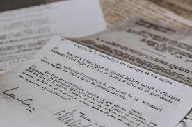 La lettre de recommandation est une pratique fréquente au départ d'un salarié ou d'un stagiaire. Que Faut Il Ecrire Sur Une Lettre Recommandee Sur Merci Facteur