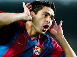Juan roman riquelme/barcelona juan riquelme of barcelona in action during the primera liga match against malaga played at the camp nou stadium, barcelona on the first of june 2003. El Verdadero Y Desconocido Motivo Por El Que Riquelme Se Marcho Del Barcelona Infobae