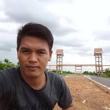 Pembuat Garam Vulkanik...