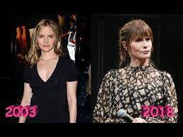 She looked so different, i had to hit the info button to make sure it wasn't an impersonator. Pacman Game Celebrity Plastic Surgery How Much Plastic Surgery Has Jennifer Jason Leigh Had Over The Years
