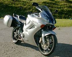 Yes, this model of vfr800 was the first to introduce honda's vtec system to the range. Ralf Kistner Rk Moto Motorrad Einzeltraining Motorradtraining Motorradtest Fotografie Fahrertraining Sicherheitstraining Kaufberatung Honda Vfr 800 V Tec Abs