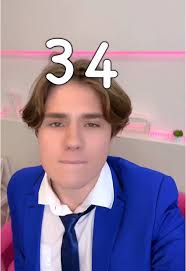 What? Is Tyler 30 years old? 😄😊😅#timtin #crazycasa #fyp #mask #usa  #school #americanschool