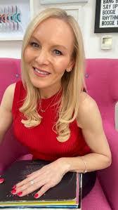 Alison Speight's Instagram, Twitter & Facebook