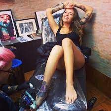 Check spelling or type a new query. Erietta Koyrkoyloy To Neo Tatoyaz Ths Kai H Se3y Fwtografia Sto Instagram