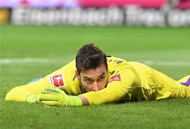 Florian kohfeldt (born 5 october 1982) is a german football manager who manages werder bremen. Werder Torwart Jiri Pavlenka Fallt Mit Muskelfaserriss Aus