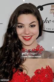 Kira Ryan's Instagram, Twitter & Facebook