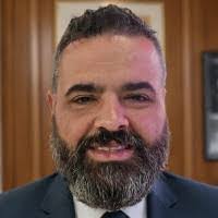 Edward Foxx's Instagram, Twitter & Facebook