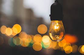 Black chandelier light fixture,6 lights farmhouse candle ceiling pendant light fixture,classic hanging light,modern rustic industrial island lighting for foyer,dining room,kitchen,cafe shop (black) 5.0 out of 5 stars 2. Curious Kids Why Does The Light Turn On